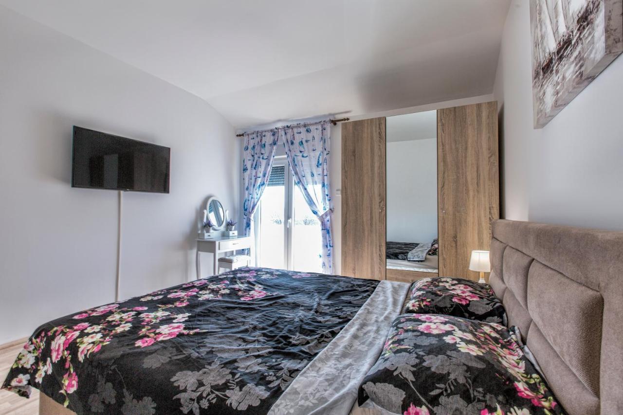 Luxury House Cesarica Villa Екстериор снимка